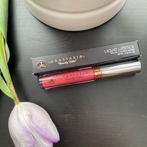 Anastasia Beverly Hills Liquid Lipstick in Allison